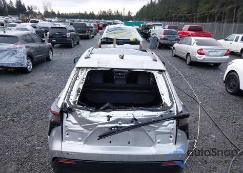 2025 Toyota Bz4X Xle из США, поврежденный, VIN JTMAAAAA7SA073829